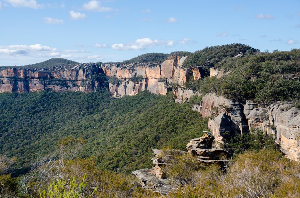 This is why we do it - spectacular views of the escarpment that surrounds Capertee Valley
