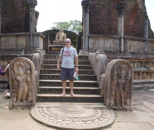 A circular temple in the middle of the Quadrangle