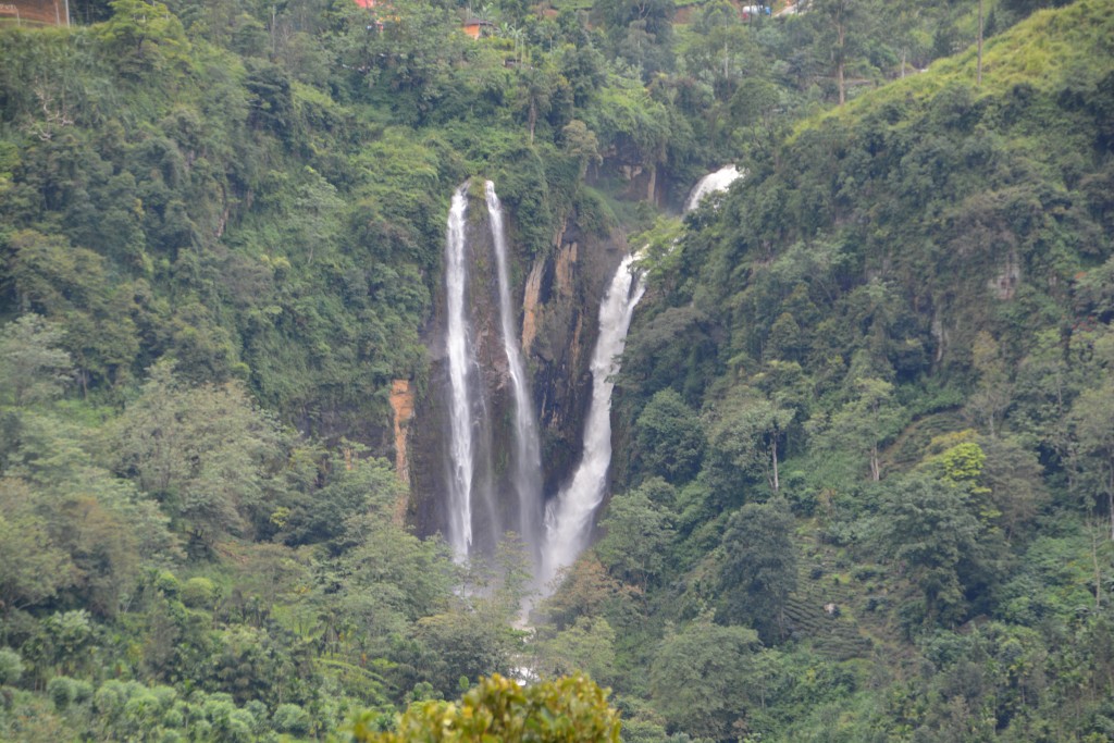 Waterfalls featured in all directions as the swollen rivers met the end of the higher plateaus