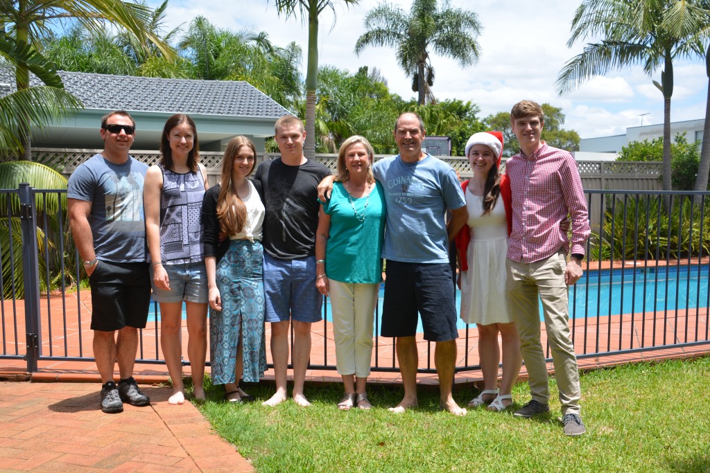 The annual Christmas team photo with the whole gang - the oldies in the middle are very proud
