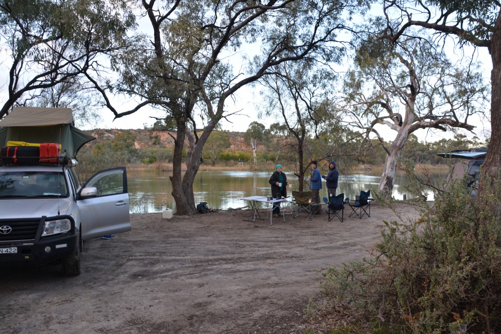 Our campsite on the banks of the Murray - a beautiful place to pass a night