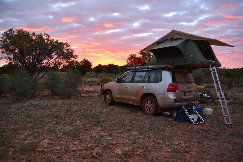 A stunning sunrise over our camp on Hamilton Station