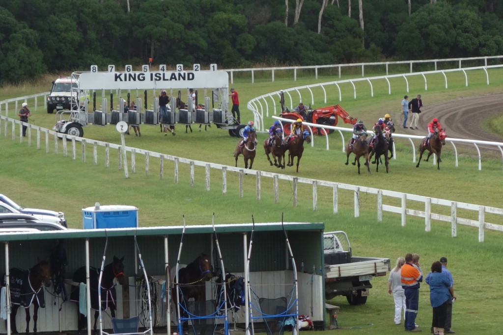 And they're away! The big race of the day - The King Island Cup - is the finale for the day and Libby picked the winner!