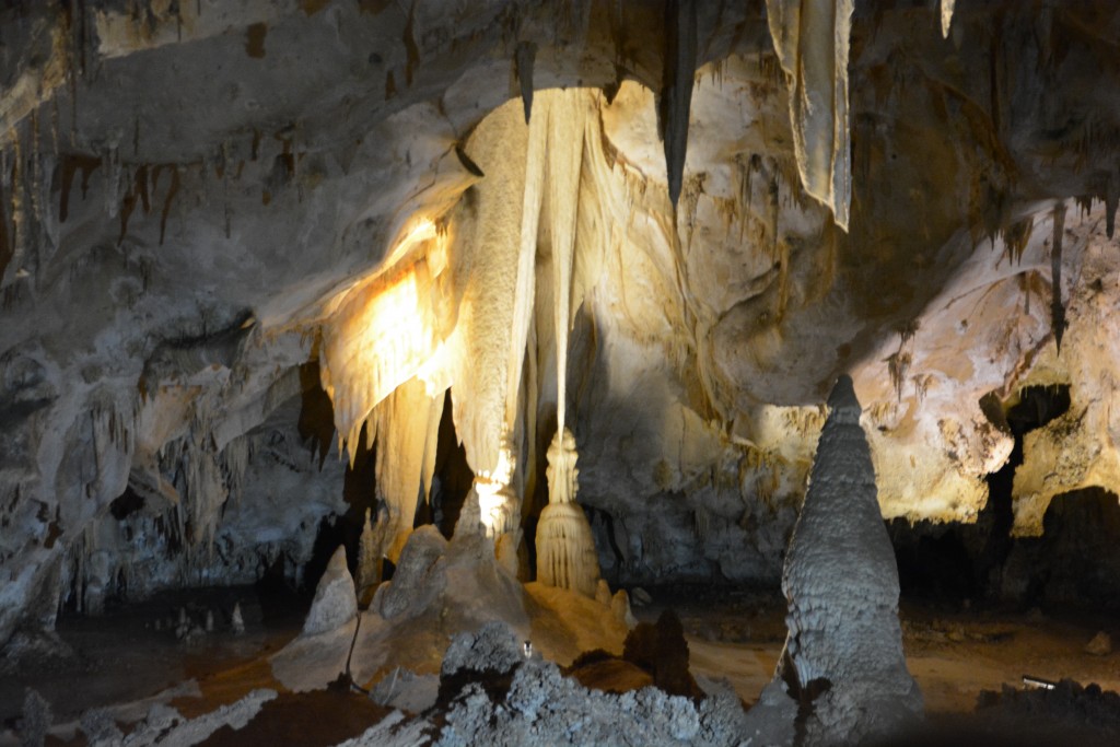 One of our favourites - a huge drapery - or a shawl as Australians call it