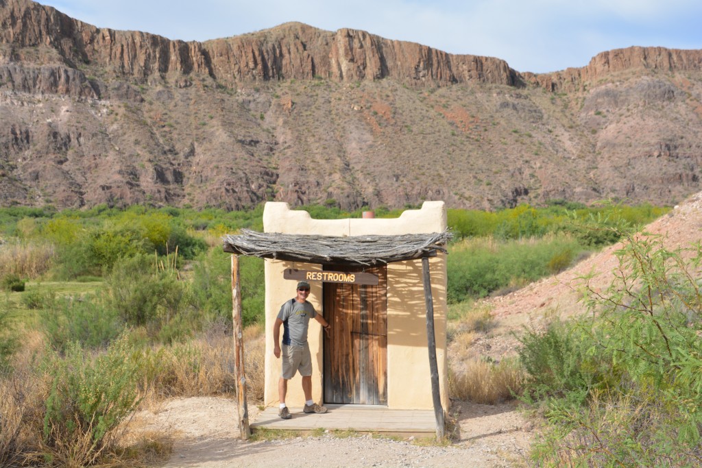 When you gotta go - even with the Rio Grande in the background