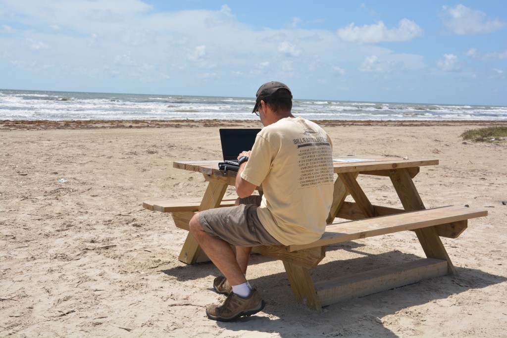 I just love to blog and every chance I get I log on, even on the Texas beaches of the Gulf of Mexico