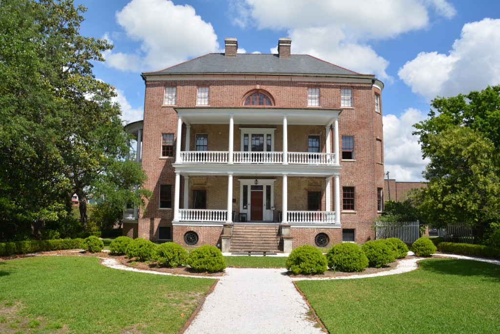 Another 19th century mansion in Charleston - they really knew how to live!