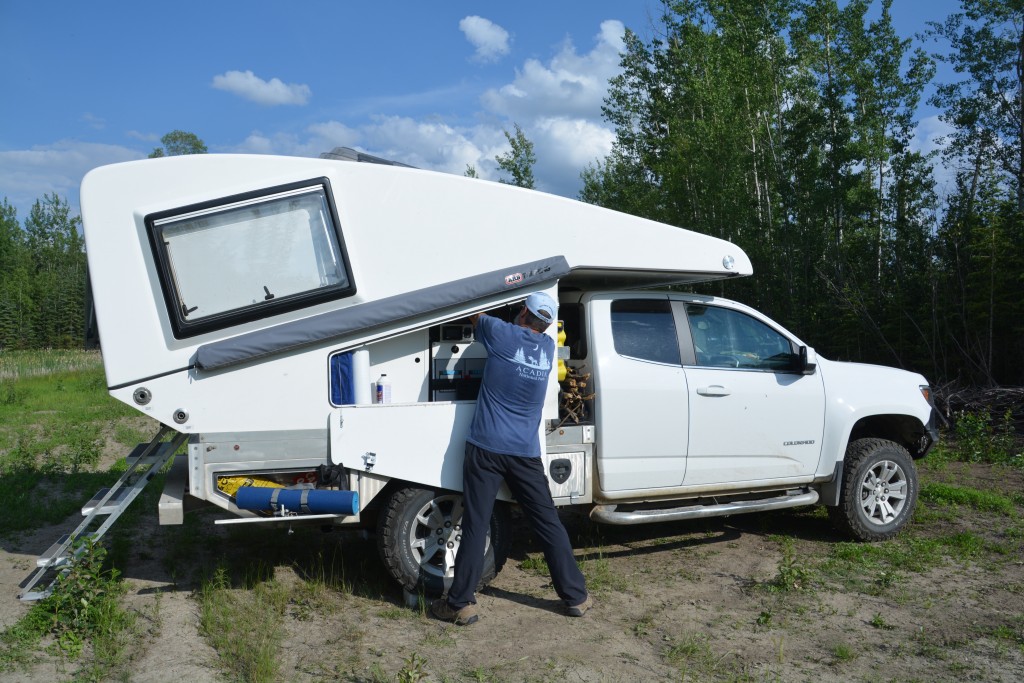 Fortunately Julie brought along a hydraulic engineer to keep Tramp going up and down