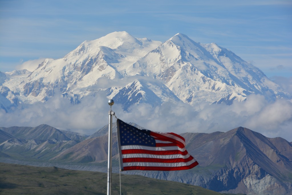 Here's the patriotic photo of Denali