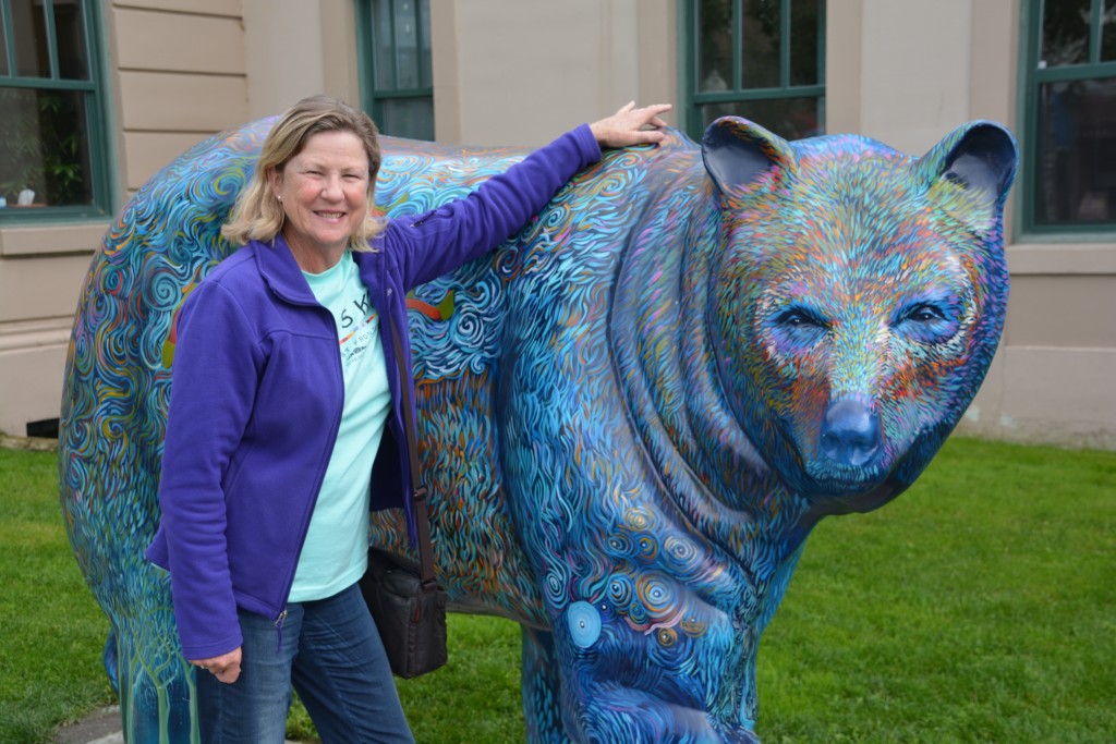 Julie has a love/hate thing with bears. This one she loves.