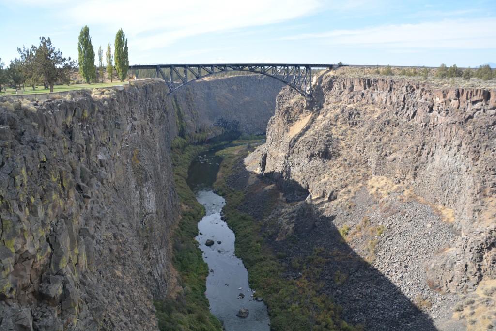 The old rail bridge across the gorge carved by Crooked River in northern Oregon